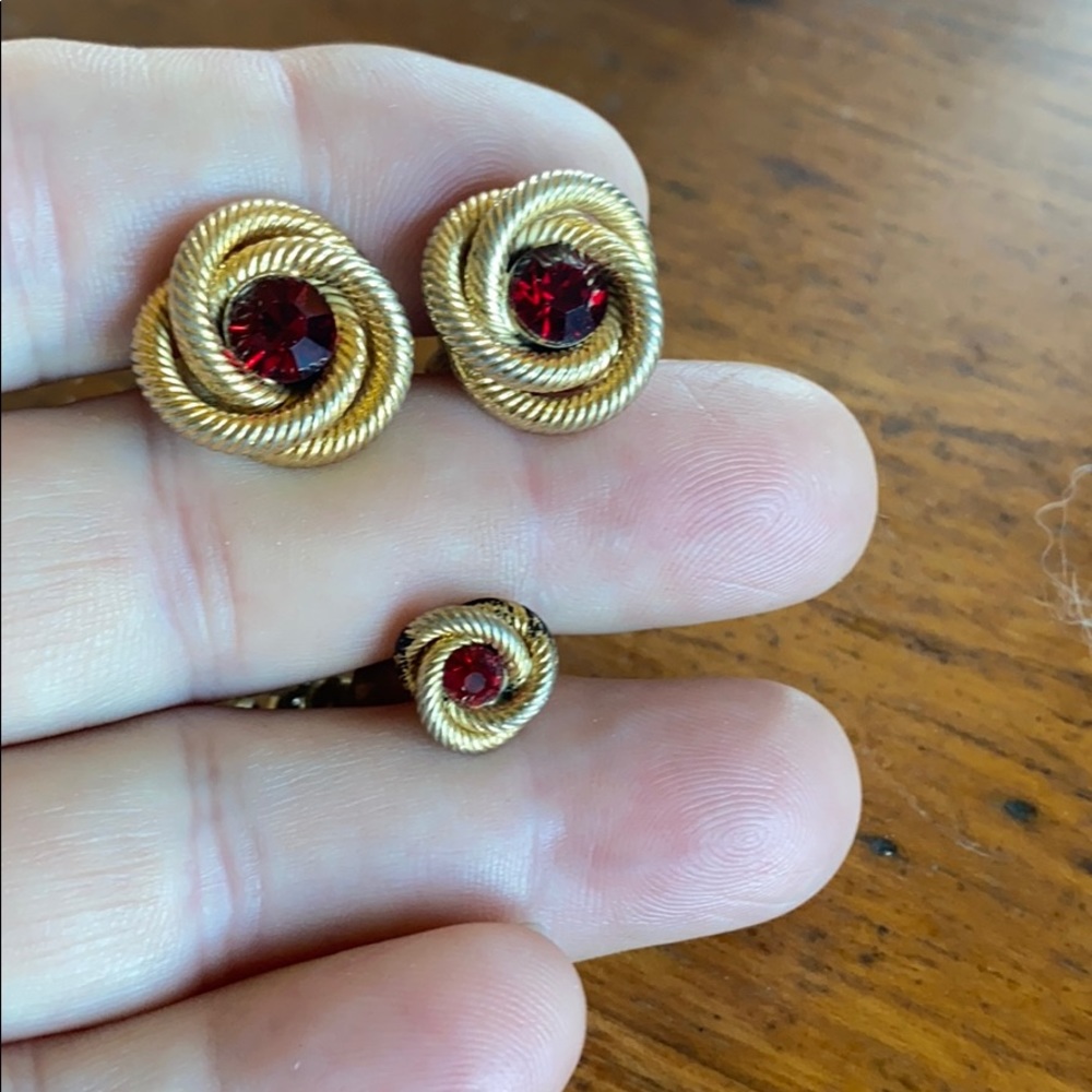 VTG Hickok USA gold tone knot cuff link set